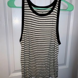 American Eagle black and white tank top size large